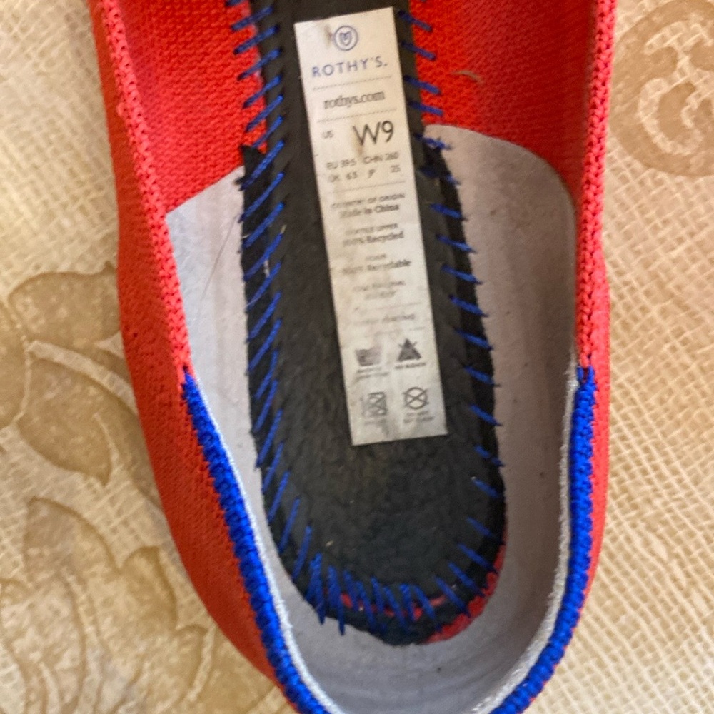 Rothy's Red Pointed Toe Flats with Blue Trim size 9 (fit like 8) run small - Picture 3 of 8